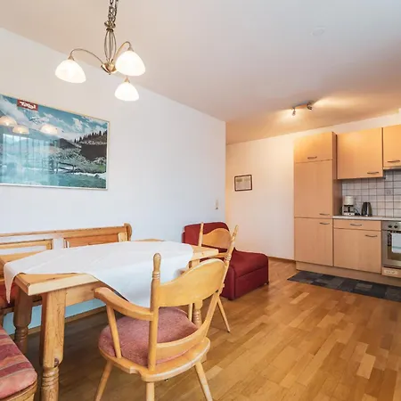 Haus Der Mitte מאיירהופן