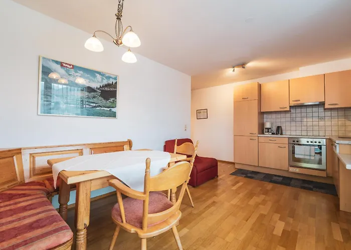 Haus Der Mitte מאיירהופן